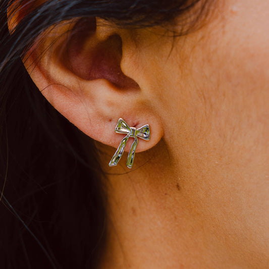 Mini Yasmine Bow Studs- Silver