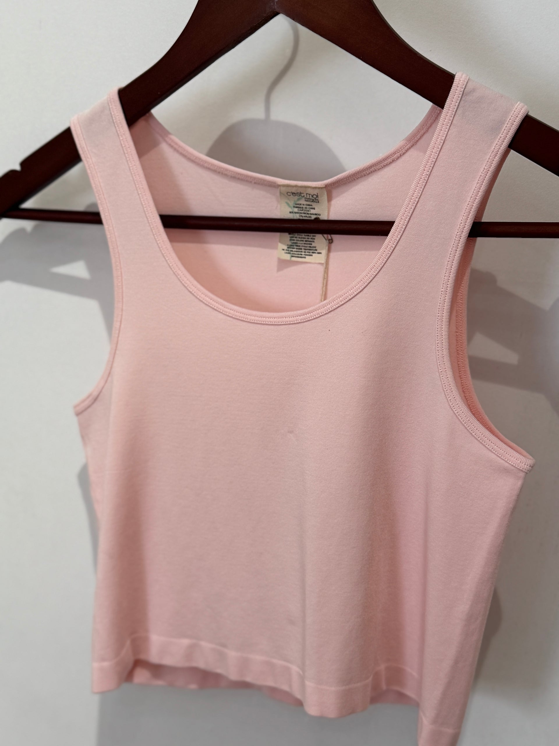 Cest Moi Tank Cropped in Pearl