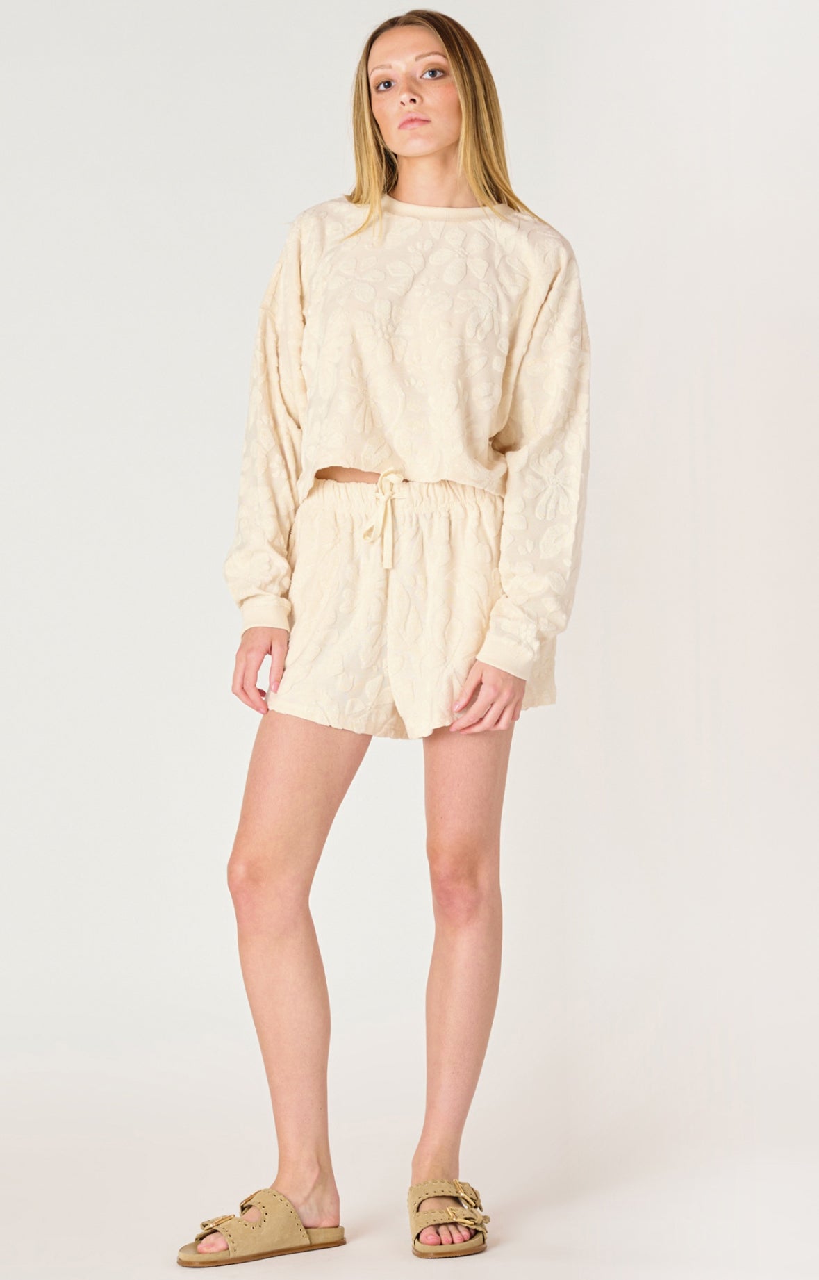 PULL ON PATTERNED LOUNGE SHORTS