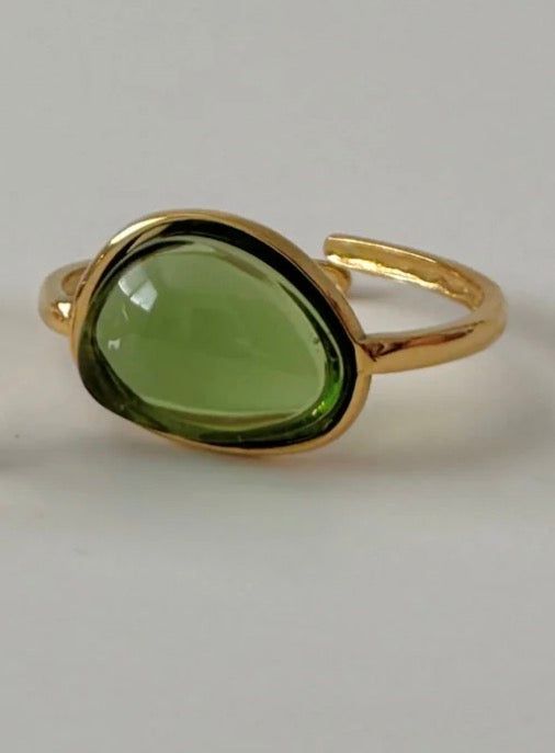 Anisa Clear Green Ring