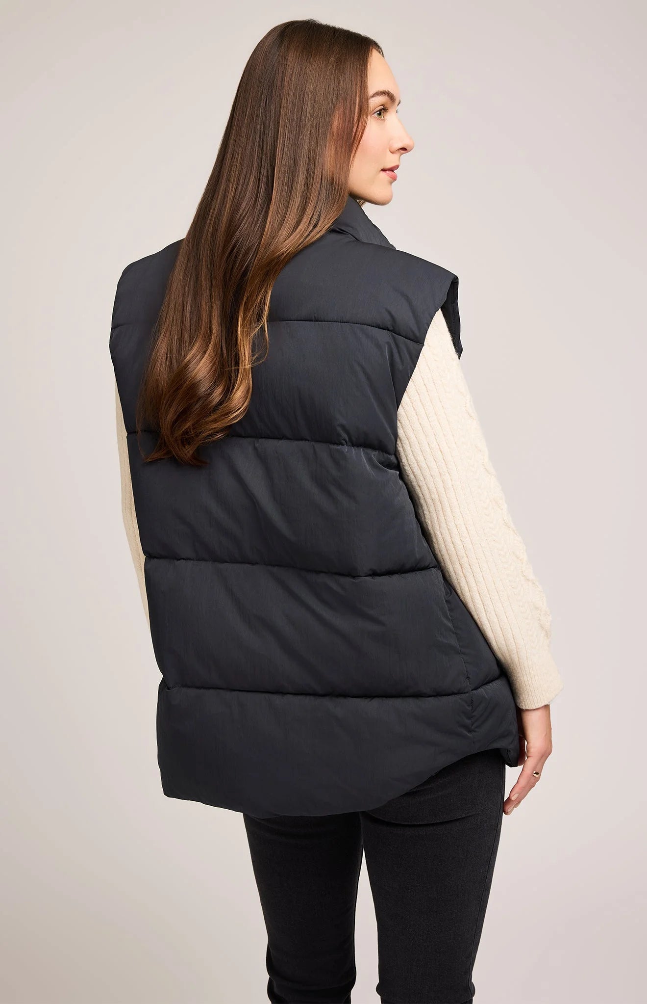 Nora Vest
